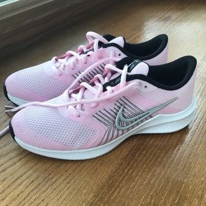 BRAND NEW Nike running shoes